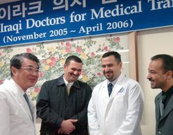 이라크 의사, 세브란스서 로봇수술법 배워