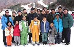 리드팜, 연말맞아 스키장서 직원 친목도모