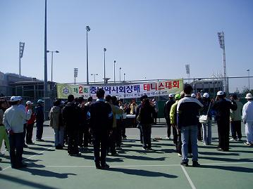 충남약, 테니스대회 오왕진·오경인팀 우승