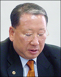 의협 김재정 회장 면허취소...5월10일자로