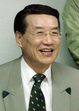 장동익 "제약사에 축하금 요구한 일 없다"