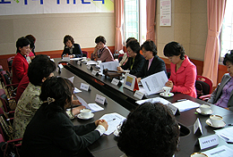 경기 여약사위원회, 인보사업에 회무집중