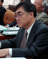 "건보공단 이사장, 한끼 식사비 100만원"