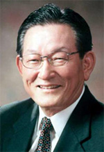 한국파마 박재돈 회장, 영남대에 1억 후원