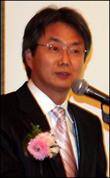 원희목 회장 "의약품 생산 유통에 집중할 터"