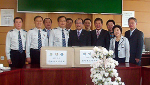 전북도약, 경찰청에 구충제 2,000명분 전달