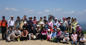 충남 천안시약, 휴일이용 칠갑산서 등반대회