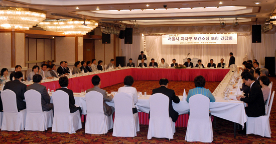 "의약품 낱알판매 금지, 약사 발목 잡는다"