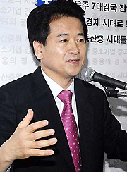 대선후보들, "약값거품 제거" 공약 잇따라