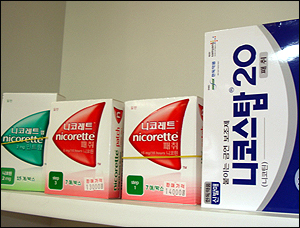 새해엔 역시 '금연 마케팅'…약국·제약 분주