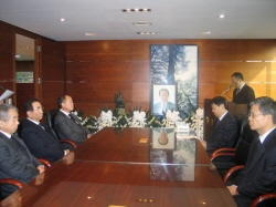 유유, 고 유특한 회장 10주기 추도식 가져 
