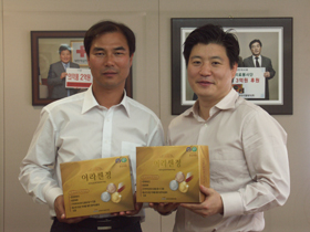 마이팜제약, '이라쎈' 대구 FC축구팀 전달
