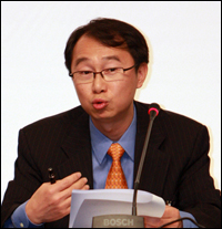 정환 "포괄적 금지 잘못…면책범위 구체화해야"