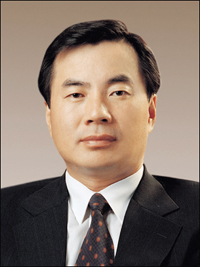 종근당바이오 이장한 회장, 금탑산업훈장 수훈