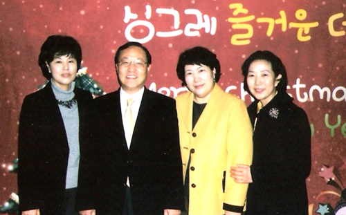 서울시약, 한부모 가정에 영양제 등 전달
