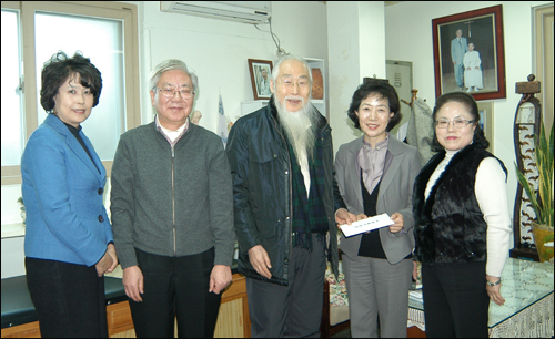 서울시약, 자선 의료기관·복지시설에 성금 기탁
