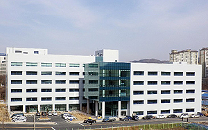 단국대 약대, 약학관 준공…첨단 연구시설 갖춰