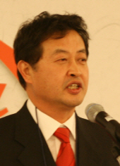 이춘엽 사장 "한국에 공헌하는 제약사 될 것"