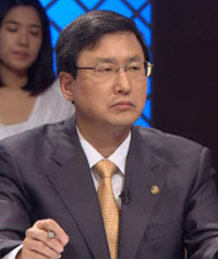 차관출신 로펌고문이 의료분쟁기구 초석놓는다니…