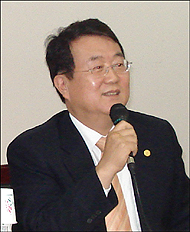 "밤 12시 5부제 시행, 약국외 판매 막을 수 있다"
