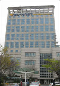 부산 리베이트 전방위 조사…병원 약제부장도 소환
