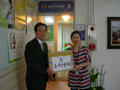 용산구약, 복지시설에 의약품 지원
