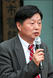 의협 "전의총 협회 점거 자해행위"…무대응 시사