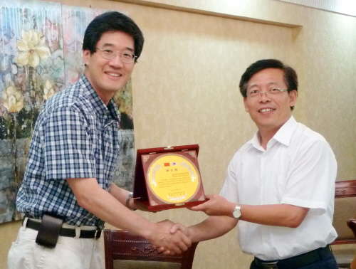 경희대병원 김강일 교수, 중국 병원 객좌교수 위촉
