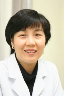 이대 문혜성 교수 '거대 자궁근종 절제술' 주목
