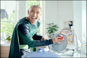 "방통심의위 권고받은 '우루사 CF'는 옛 버전"
