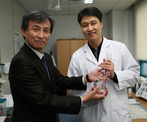 삼진 의사 사진전, 을지대병원 박진용교수 수상