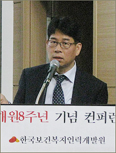 "약학대 2+4년제에 석박사까지…신약개발에 불합리"