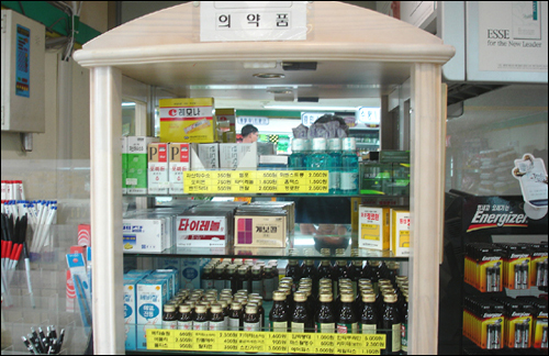 편의점 없는 581개 읍면, 특수장소 확대가 대안?