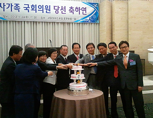 "약사 성원 잊지 않겠다"…약사가족 의원들 '화답'
