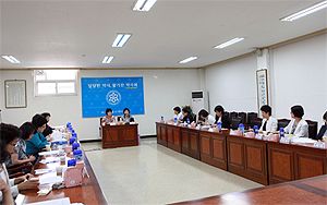 서울시약, 캄보디아 어린이 신발 나누기 사업 전개