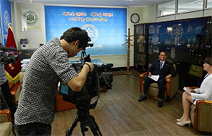 충남도약 전일수 회장, 지역방송서 약사회 홍보