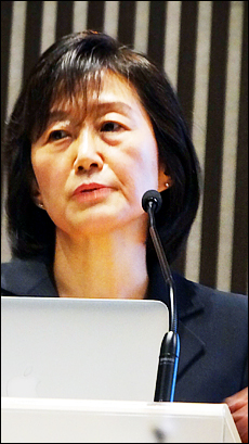 안철수 부인 김미경 교수, 젊은 의사들에게 고하길…