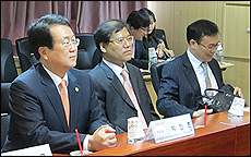 약사회 "대체조제 독려 약품비 10배 절감시키겠다"