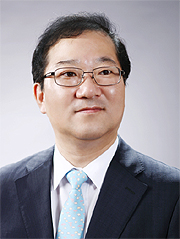 김대업 "약사공론 여론조사, 후보자 신뢰도 악영향"