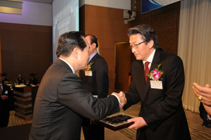 임영진 의료원장, 자랑스러운 ROTCian상 수상