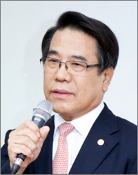 조찬휘 당선인 "병원내 무자격자 조제나 근절하라"