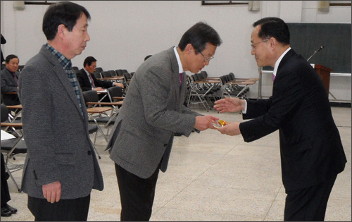 노원구약 김성회 총회의장, 서울시약 감사패 수상

