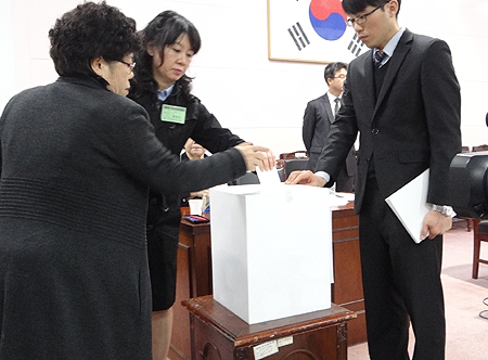 조찬휘 집행부, 이사 150명·감사 4명으로 간다