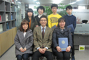 성남시약, 저소득층 고교생 4명에 1년 학비지원