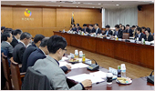 "의약 서비스 개선 노력없인 토요 전일가산도 없다"
