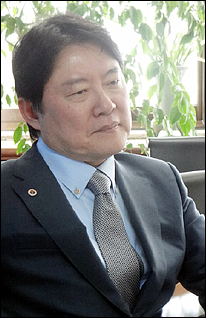 계란투척 노환규 회장에 의협 윤리위 벌금 1천만원