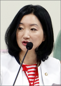 건보증 발급비 4년간 198억...우편요금만 173억 달해