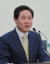 "군 병원에 약사가 없다" 적정 인력 절반도 못채워