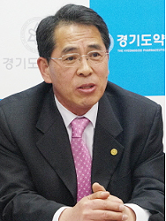 함삼균 회장 "무자격자 퇴출 임원부터 모범보여야"