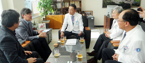 노 회장과 전의총, 저가약 대체조제 여론몰이 주도